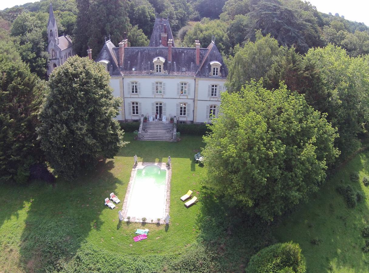 Chateau Champigny Bed and Breakfast Maillet  Zewnętrze zdjęcie